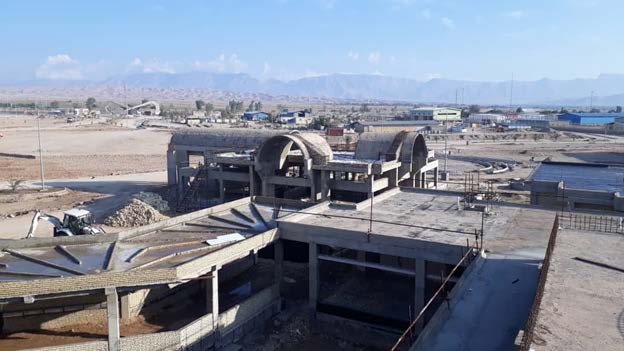 بید بلند دوم پتروشیمی بهبهان.